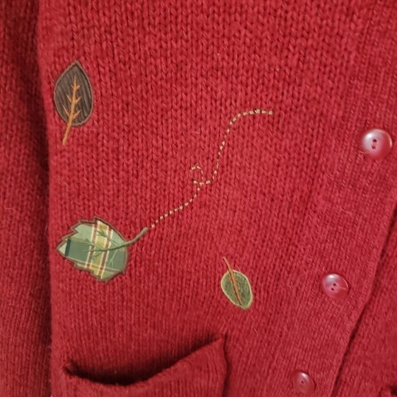 Wool Cardigan Sweater Womens Size Medium Red Embroidered Leaves Vintage Tulchan - Picture 4 of 11